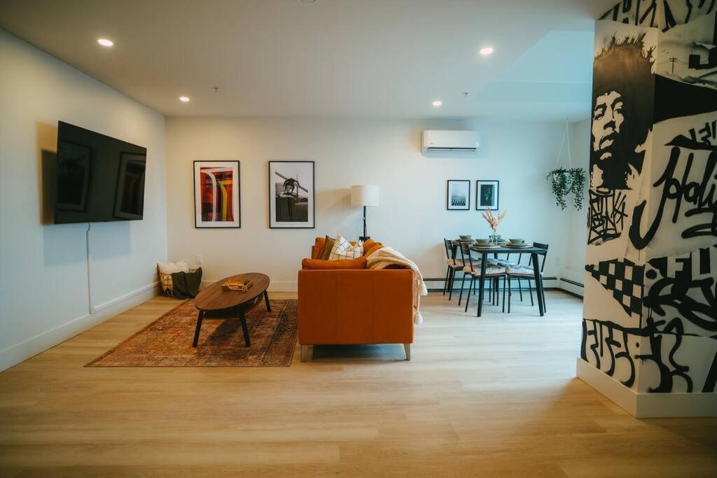 Chic Cozy Retreat - 2Br - Stunning North End Views Διαμέρισμα Χάλιφαξ Εξωτερικό φωτογραφία